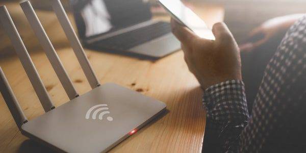 چگونه متوجه شویم چه کسانی به مودم ما متصل هستند؟