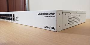 بررسی تخصصی سوئیچ CRS326-24S+2Q+RM